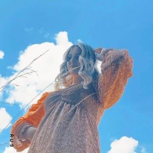 Meet your Posher, Caitlin